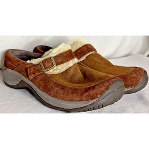 Merrell Women 9  Encore Buckle Puff Cocoa Suede Shearling Lined Clogs Buckle